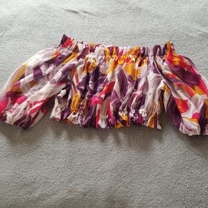 Fashinova Two piece tropical set. 🌴🌴